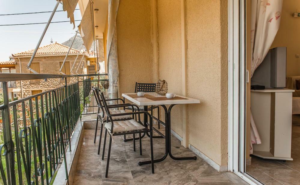 Filothei Apartments Mikra Mandinia Bagian luar foto